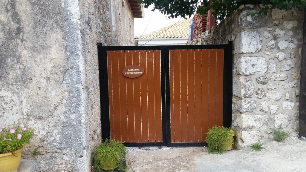Carsazzio Cottage House Kariá Buitenkant foto